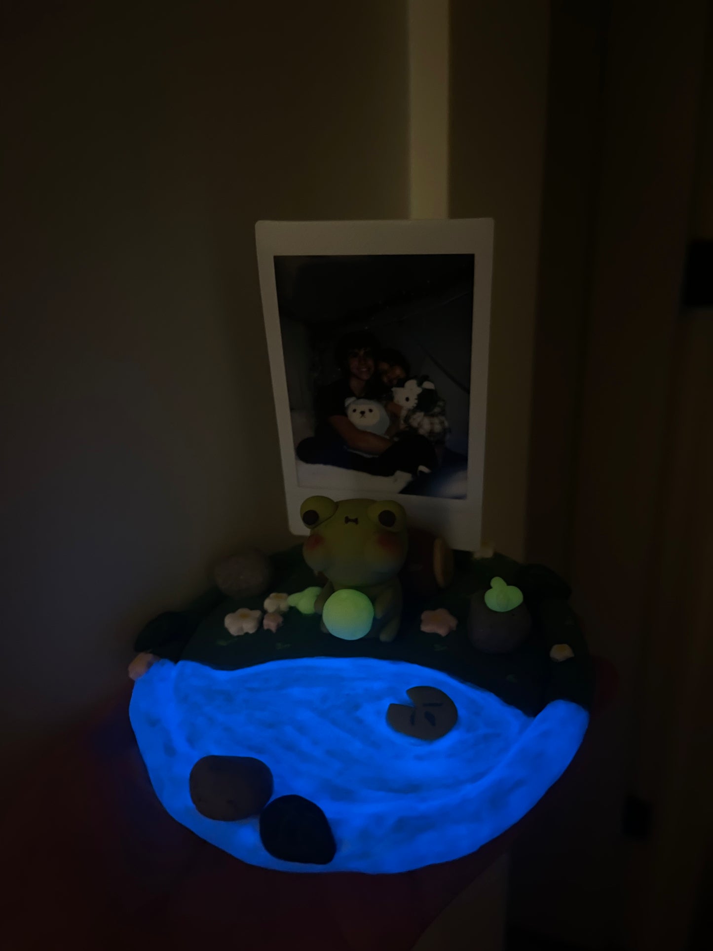 Limited Glow in the Dark Spring Photo + Jewelry holder